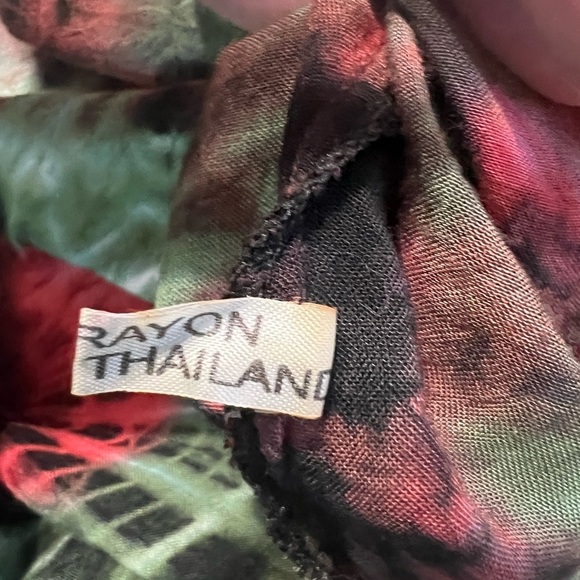 EUC-One of a Kind, Swimsuit Coverup - Picture 6 of 7